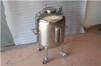 <b>不銹鋼壓力桶，使用說明書在這里</b>