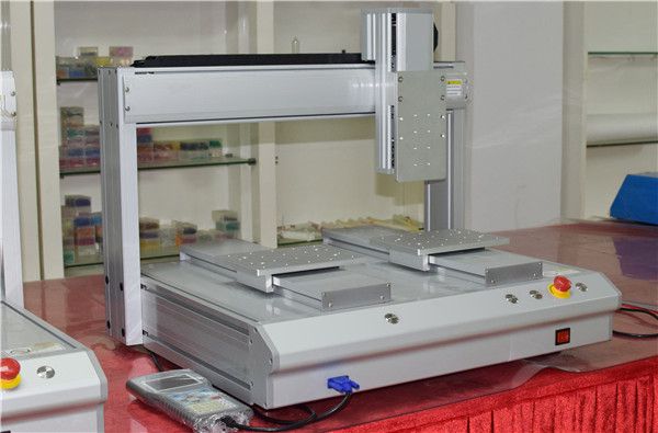 點(diǎn)膠機(jī),自動點(diǎn)膠機(jī),自動點(diǎn)膠機(jī)廠家