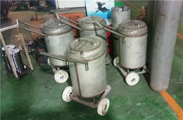 噴涂機(jī),膩?zhàn)臃蹏娡繖C(jī)