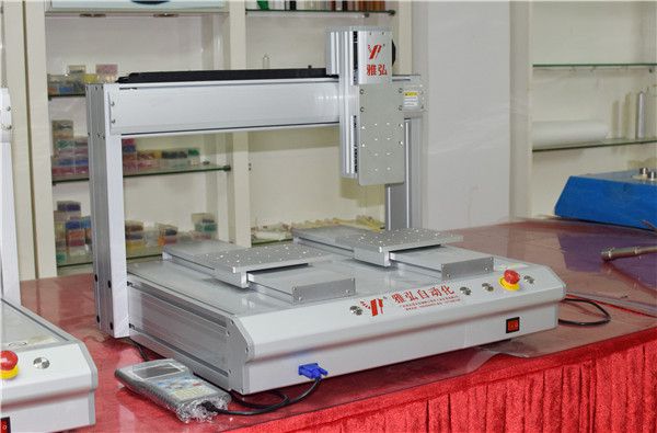 自動(dòng)點(diǎn)膠機(jī),全自動(dòng)點(diǎn)膠機(jī)東莞廠家