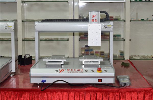 點(diǎn)膠機(jī),東莞點(diǎn)膠機(jī)設(shè)備廠家