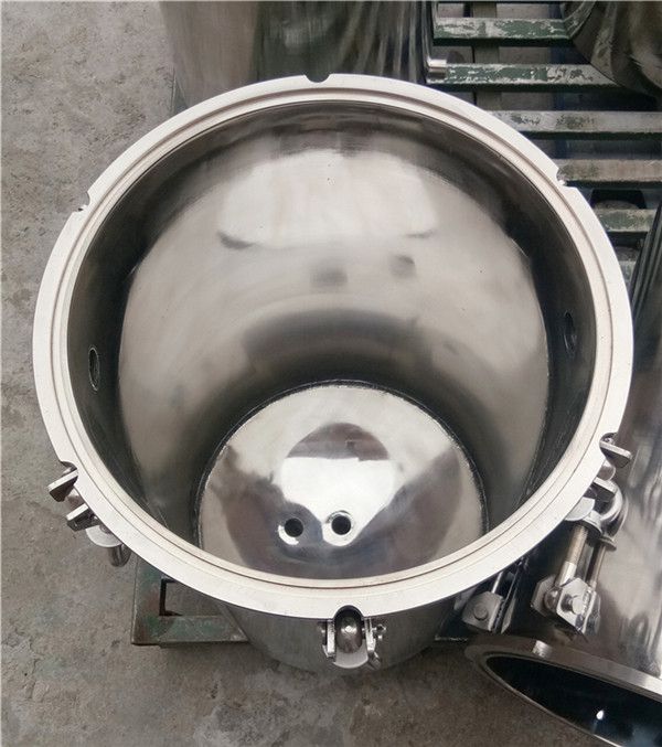 硅膠壓力桶廠家供應