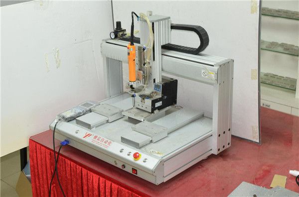 自動送鎖螺絲機(jī)