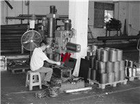 <b>碳鋼壓力桶供應(yīng)廠家,用良心保品質(zhì),用實惠贏明天</b>