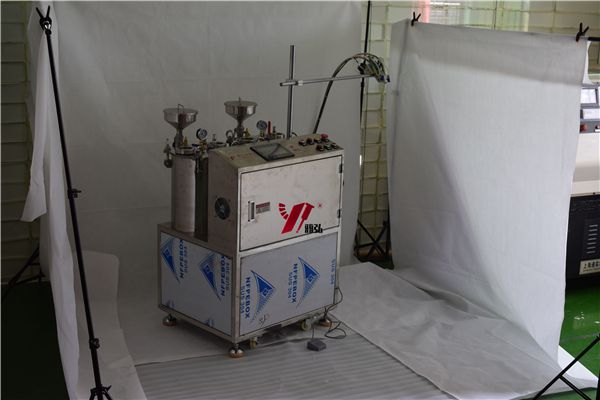 東莞全自動灌膠機供應(yīng)商